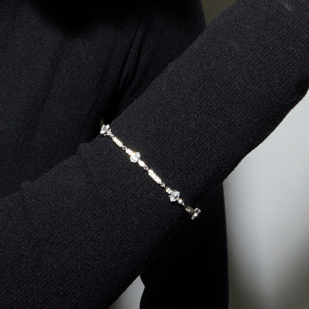 Pulsera con circonita brillante acabado plata (sanu)