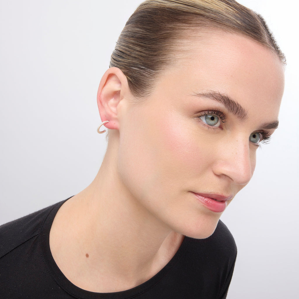 Pendientes acabado plata y circonita brillante (azar)